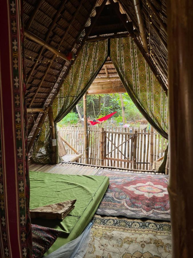 Tribal Huts Community Hostel Daanbantayan Ngoại thất bức ảnh